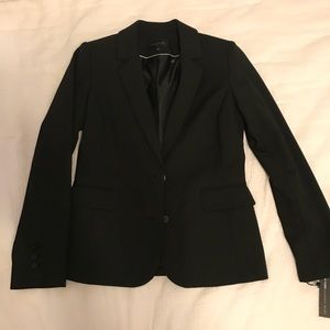 NWT Woman’s Business Jacket.